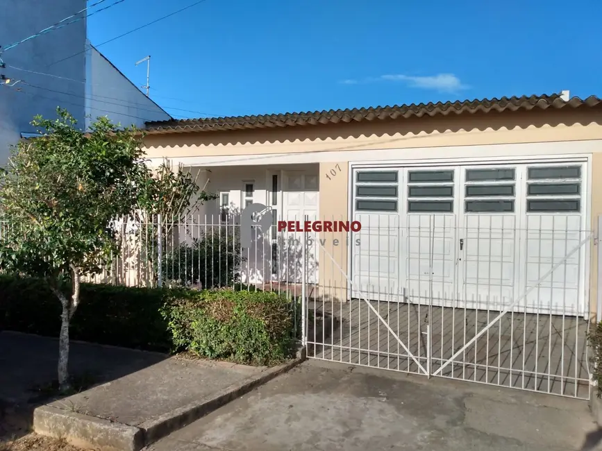 Foto 2 de Casa com 3 quartos à venda, 139m2 em Centro, Tapes - RS