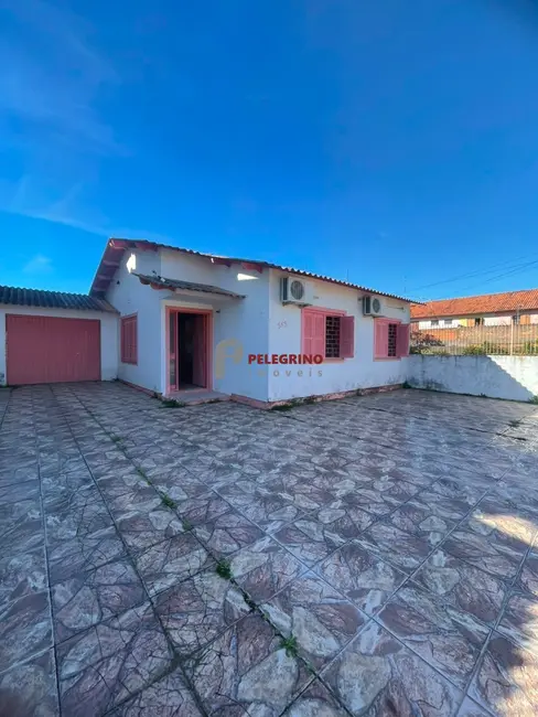 Foto 3 de Casa com 4 quartos à venda, 164m2 em Tapes - RS