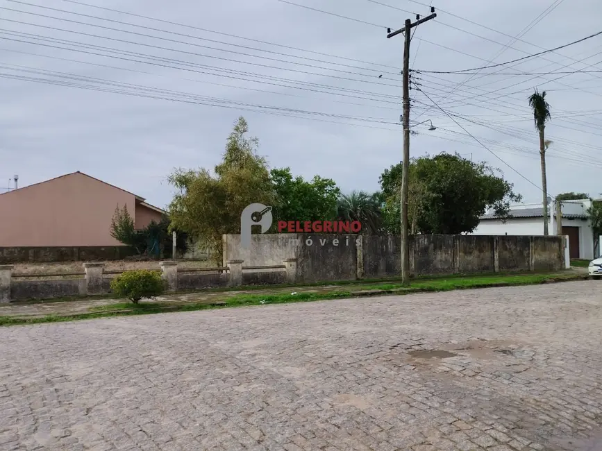 Foto 3 de Terreno / Lote à venda, 668m2 em Centro, Tapes - RS