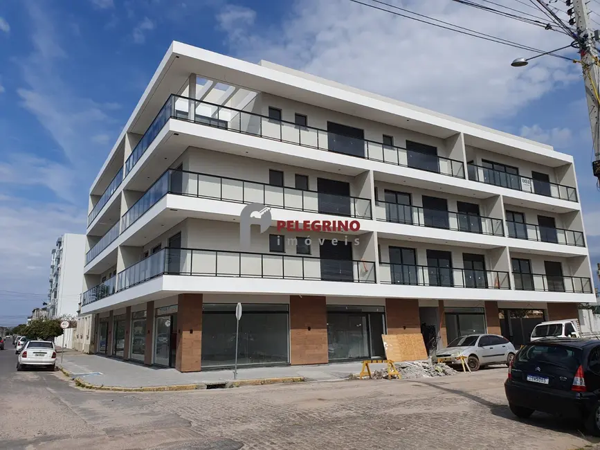 Foto 2 de Apartamento com 2 quartos à venda, 92m2 em Centro, Tapes - RS