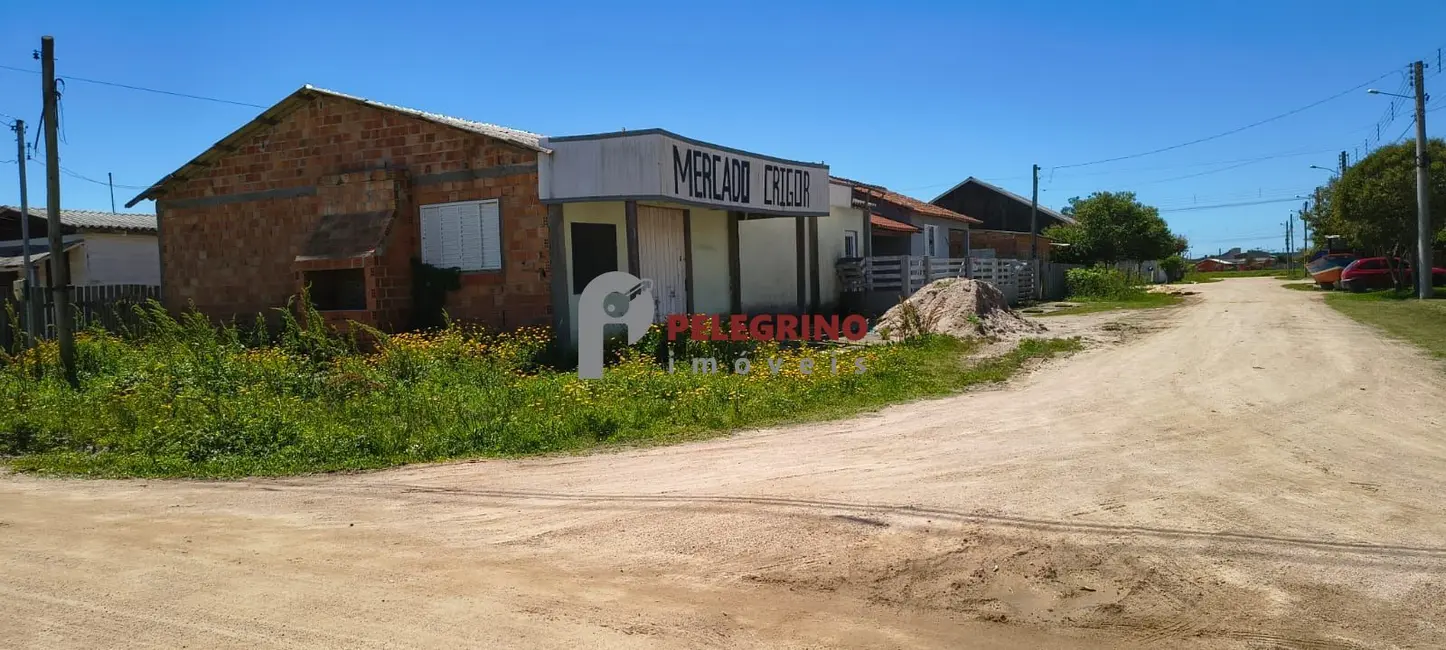 Casa com 2 quartos à venda, 138m2 em Tapes - RS - imagem 1 Foto 1 de Casa com 2 quartos à venda, 138m2 em Tapes - RS