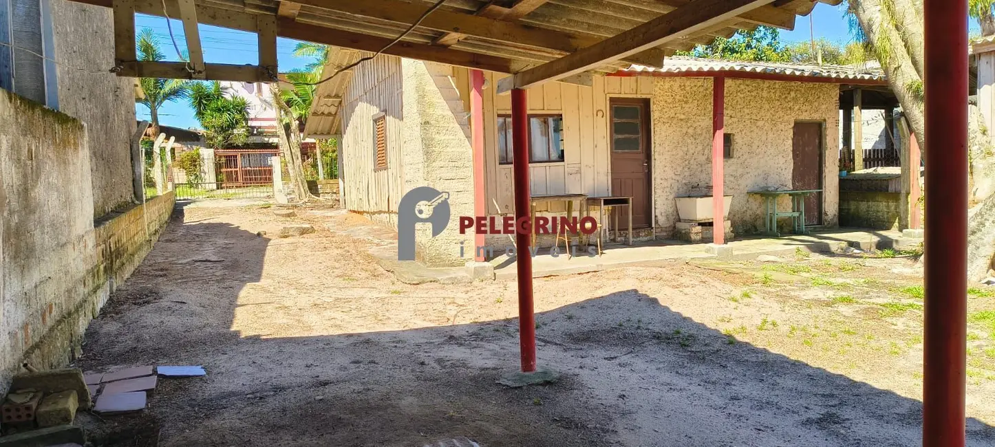 Foto 4 de Casa com 2 quartos à venda, 161m2 em Tapes - RS