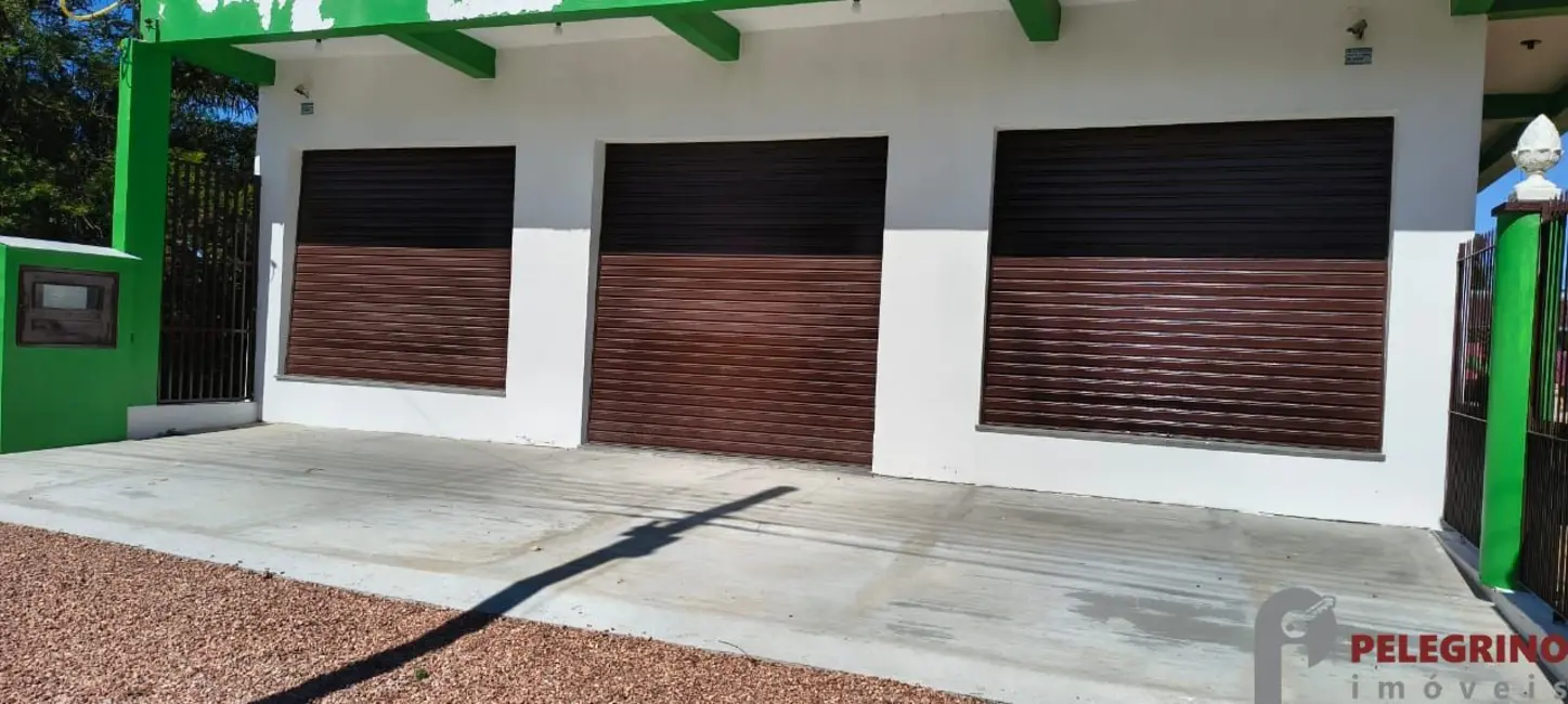 Prédio Inteiro com 2 quartos para alugar, 250m2 em Tapes - RS - imagem 2 Foto 2 de Prédio Inteiro com 2 quartos para alugar, 250m2 em Tapes - RS