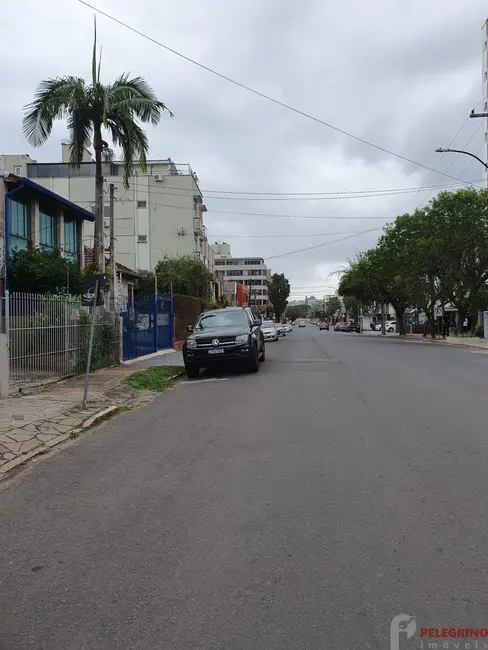 Foto 2 de Apartamento com 1 quarto à venda, 37m2 em Santana, Porto Alegre - RS