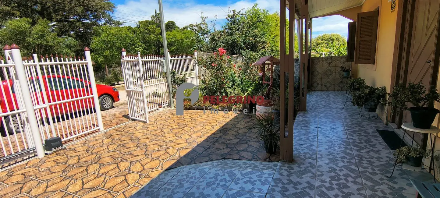 Casa com 2 quartos à venda, 192m2 em Tapes - RS - imagem 3 Foto 3 de Casa com 2 quartos à venda, 192m2 em Tapes - RS