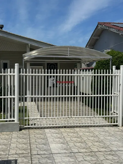 Casa com 3 quartos à venda, 120m2 em Tapes - RS - imagem 3 Foto 3 de Casa com 3 quartos à venda, 120m2 em Tapes - RS