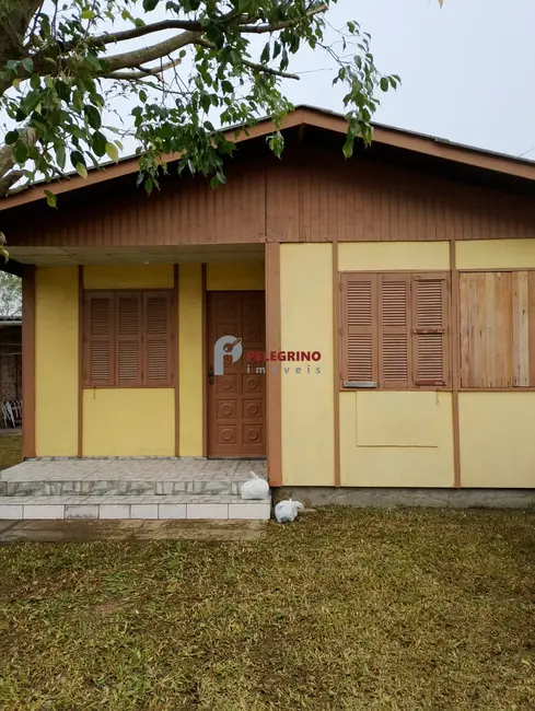 Foto 3 de Casa com 4 quartos à venda, 100m2 em Tapes - RS