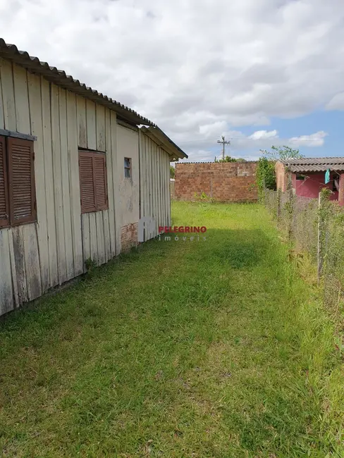 Foto 2 de Terreno / Lote à venda, 352m2 em Centro, Tapes - RS