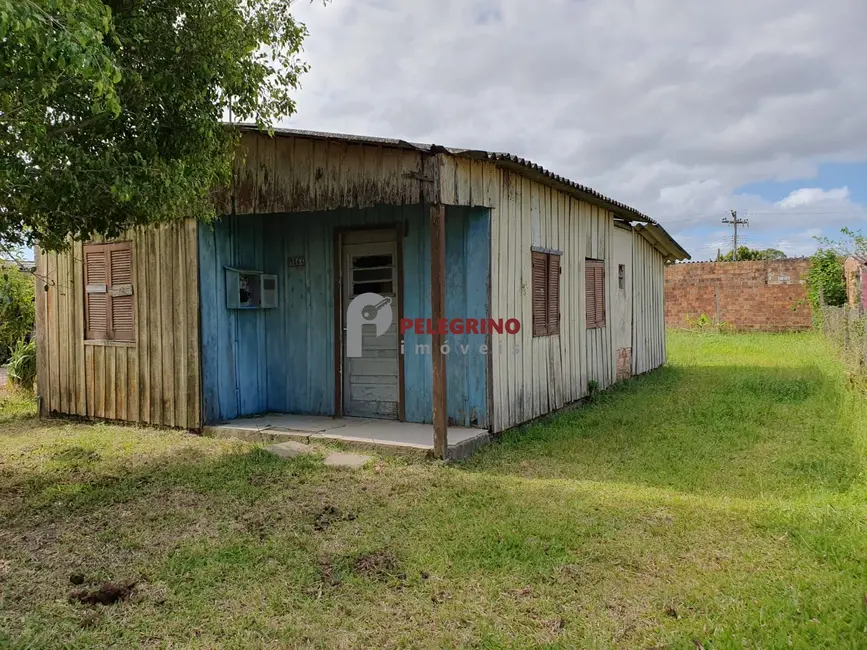 Foto 1 de Terreno / Lote à venda, 352m2 em Centro, Tapes - RS