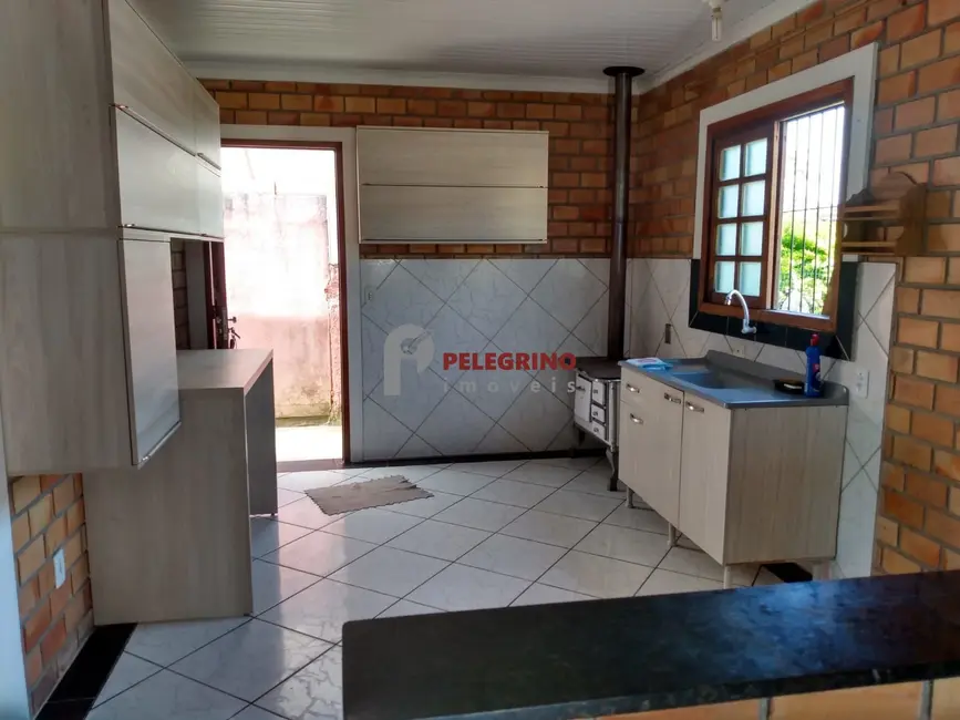 Foto 6 de Casa com 2 quartos à venda, 56m2 em Tapes - RS