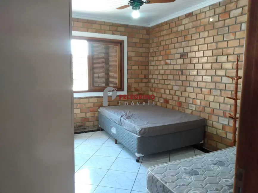 Foto 9 de Casa com 2 quartos à venda, 56m2 em Tapes - RS