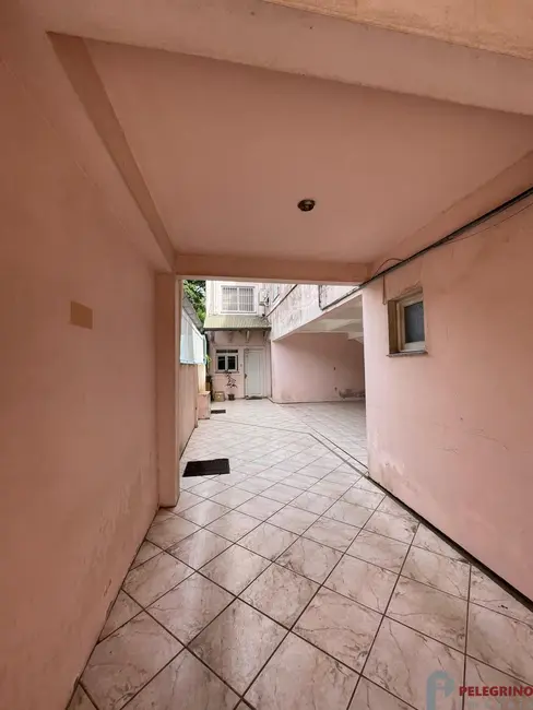 Apartamento com 2 quartos para alugar, 75m2 em Centro, Tapes - RS - imagem 3 Foto 3 de Apartamento com 2 quartos para alugar, 75m2 em Centro, Tapes - RS