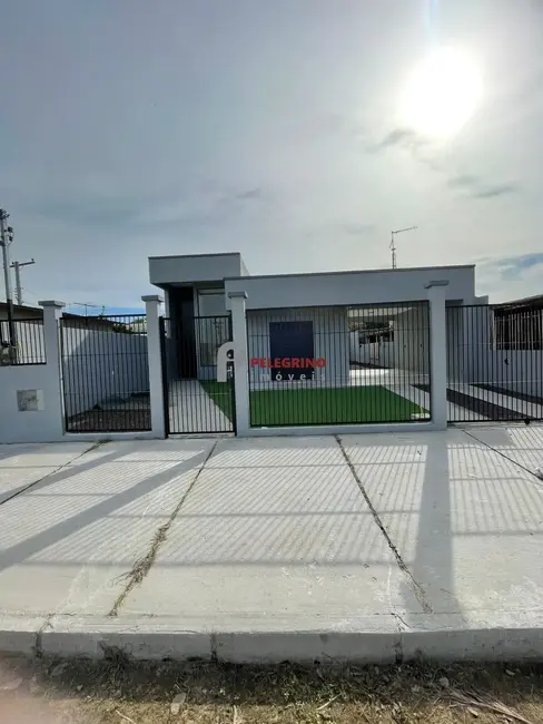 Foto 2 de Casa com 3 quartos para alugar, 100m2 em Centro, Tapes - RS