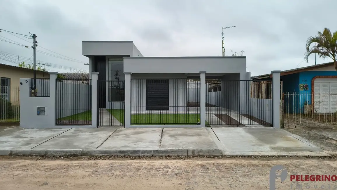 Casa com 3 quartos para alugar, 100m2 em Centro, Tapes - RS - imagem 1 Foto 1 de Casa com 3 quartos para alugar, 100m2 em Centro, Tapes - RS