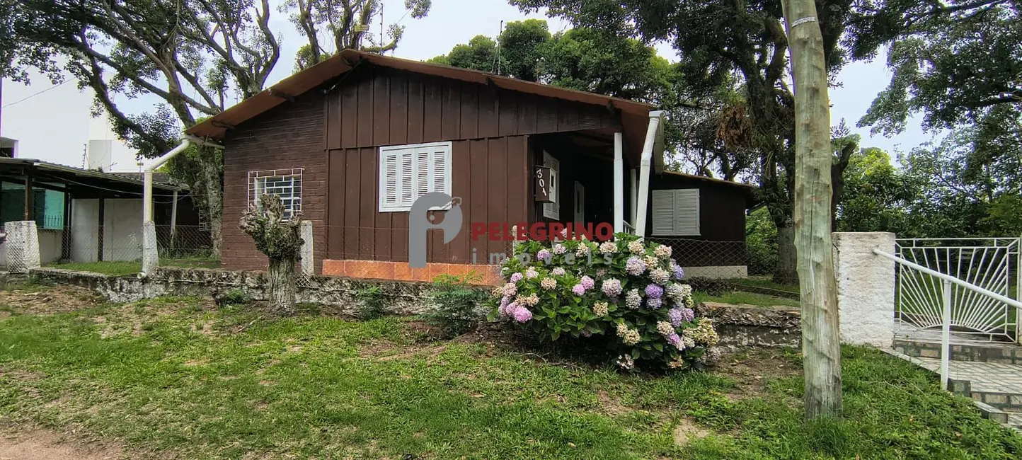 Foto 3 de Casa com 2 quartos à venda, 98m2 em Tapes - RS