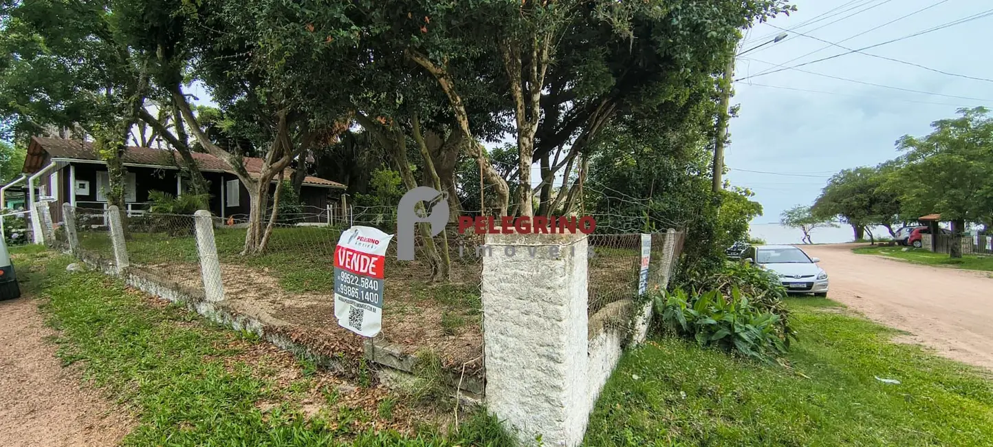 Foto 1 de Casa com 2 quartos à venda, 98m2 em Tapes - RS