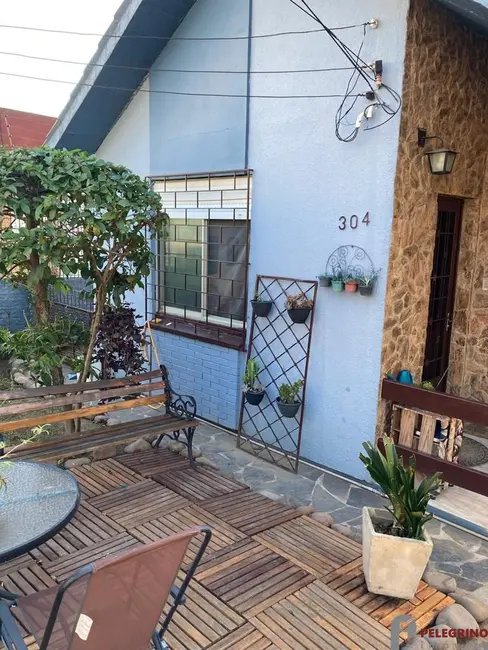 Foto 1 de Casa com 5 quartos à venda, 180m2 em Jardim Sabará, Porto Alegre - RS