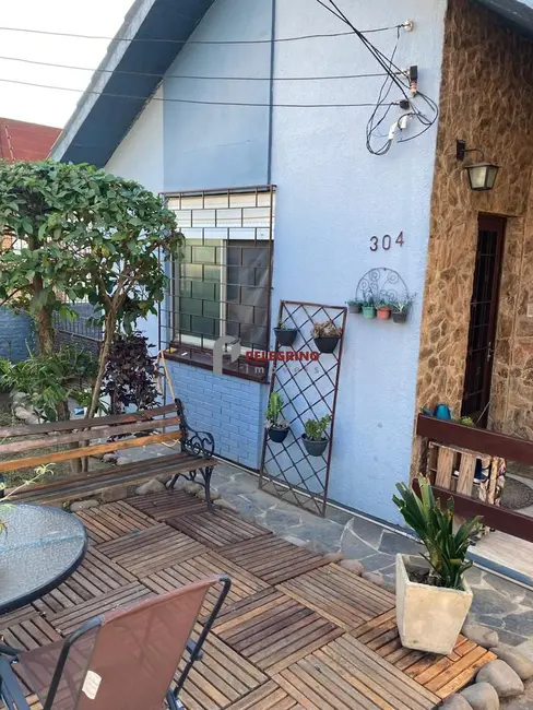 Foto 1 de Casa com 5 quartos à venda, 180m2 em Jardim Sabará, Porto Alegre - RS