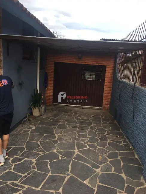 Foto 4 de Casa com 5 quartos à venda, 180m2 em Jardim Sabará, Porto Alegre - RS