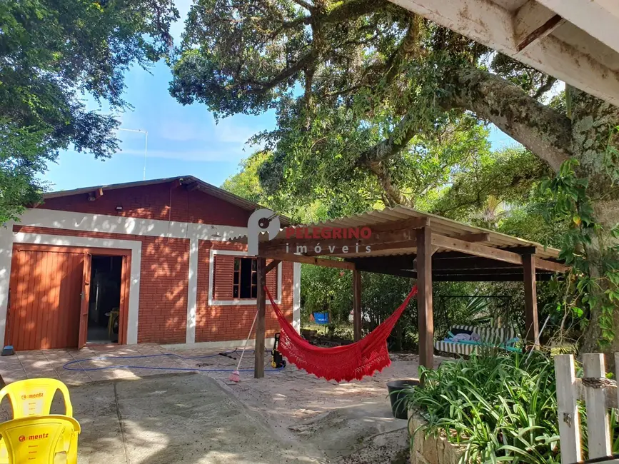 Foto 2 de Casa com 3 quartos à venda, 147m2 em Tapes - RS