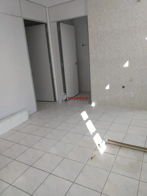 Sala Comercial com 3 quartos para alugar, 43m2 em Centro, Tapes - RS - imagem 8 Foto 8 de Sala Comercial com 3 quartos para alugar, 43m2 em Centro, Tapes - RS