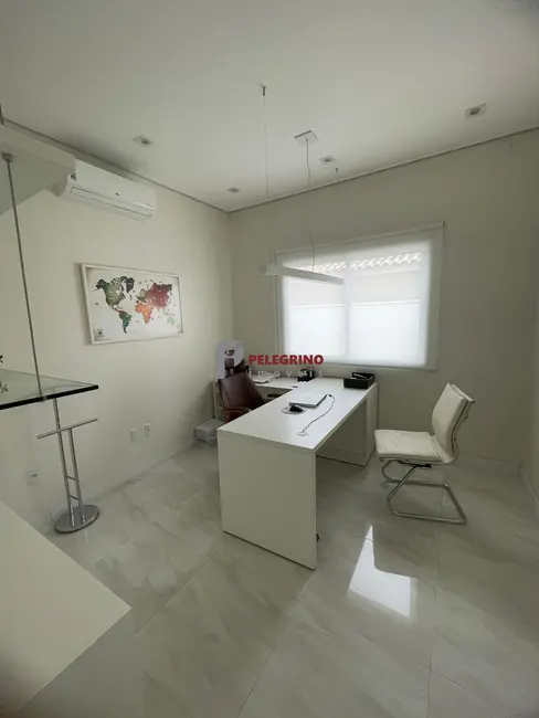 Foto 6 de Prédio Inteiro com 5 quartos para alugar, 148m2 em Centro, Tapes - RS