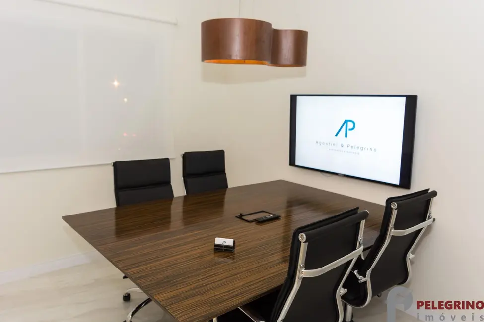 Prédio Inteiro com 5 quartos para alugar, 148m2 em Centro, Tapes - RS - imagem 7 Foto 7 de Prédio Inteiro com 5 quartos para alugar, 148m2 em Centro, Tapes - RS