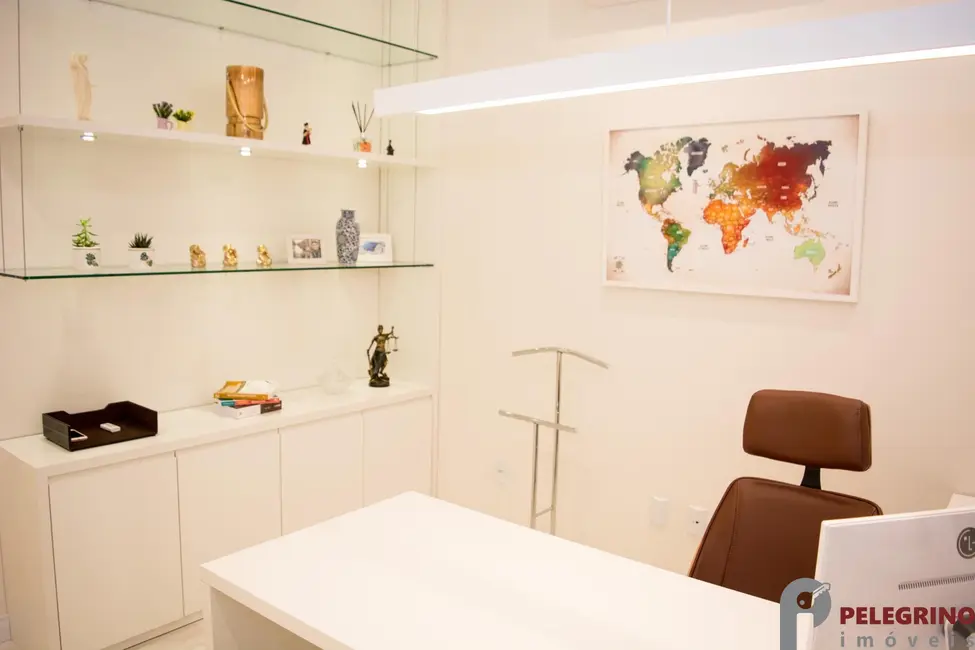 Prédio Inteiro com 5 quartos para alugar, 148m2 em Centro, Tapes - RS - imagem 6 Foto 6 de Prédio Inteiro com 5 quartos para alugar, 148m2 em Centro, Tapes - RS