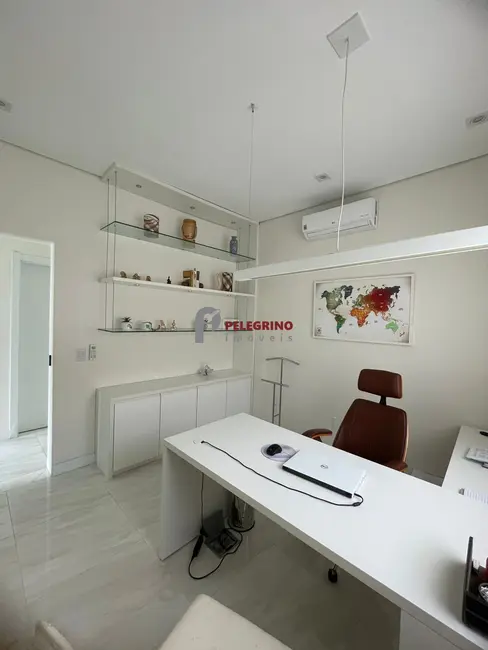 Foto 8 de Prédio Inteiro com 5 quartos para alugar, 148m2 em Centro, Tapes - RS