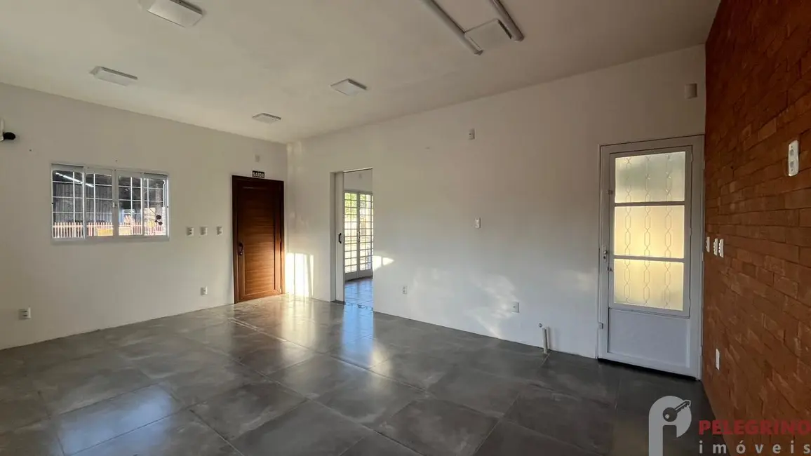 Sala Comercial com 2 quartos para alugar, 40m2 em Centro, Tapes - RS - imagem 7 Foto 7 de Sala Comercial com 2 quartos para alugar, 40m2 em Centro, Tapes - RS