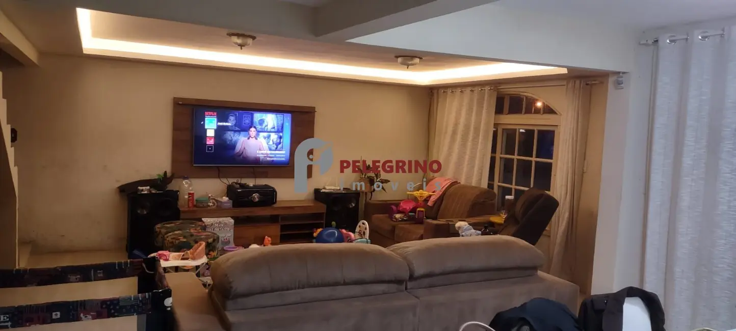 Foto 4 de Casa com 3 quartos à venda, 300m2 em Centro, Tapes - RS