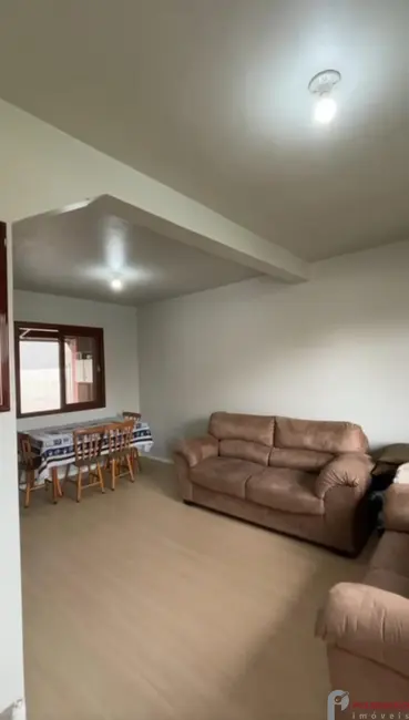 Foto 2 de Apartamento com 2 quartos à venda, 64m2 em Tapes - RS