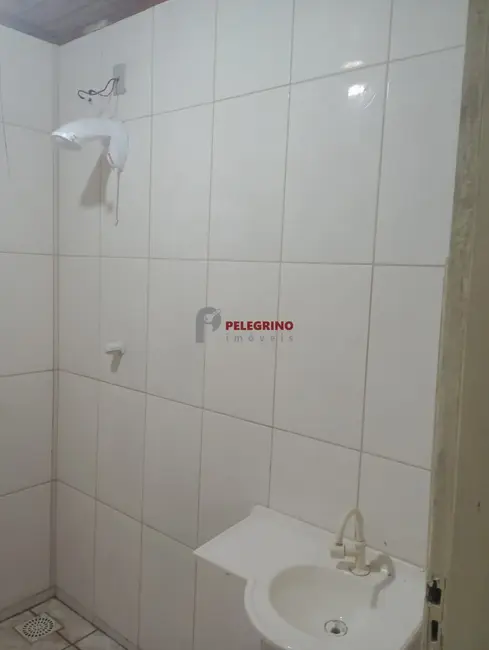 Foto 3 de Casa com 2 quartos à venda, 106m2 em Tapes - RS