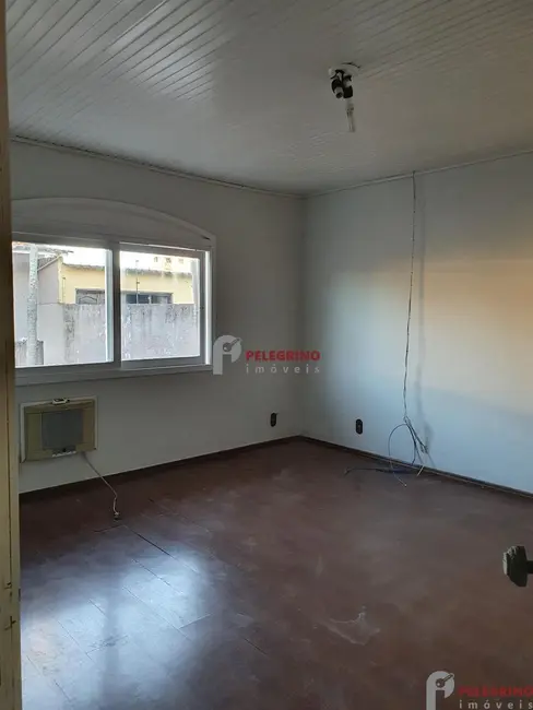 Casa com 3 quartos para alugar, 170m2 em Centro, Tapes - RS - imagem 4 Foto 4 de Casa com 3 quartos para alugar, 170m2 em Centro, Tapes - RS