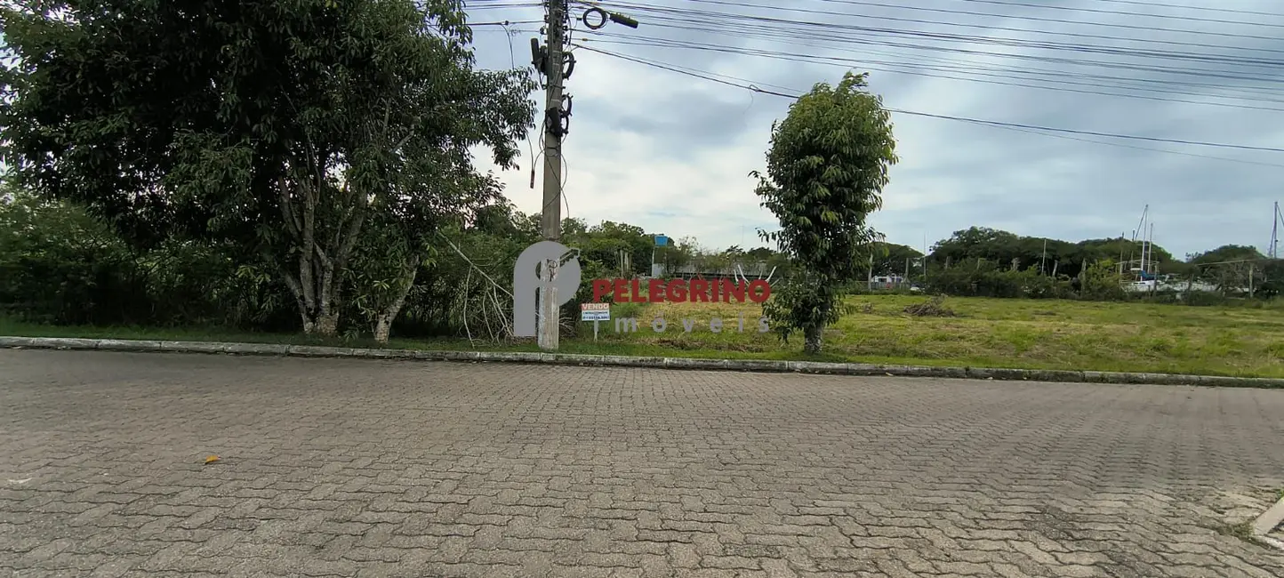 Foto 1 de Terreno / Lote à venda, 454m2 em Tapes - RS