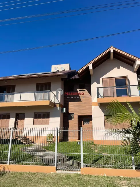 Foto 6 de Casa com 2 quartos para alugar, 167m2 em Centro, Tapes - RS