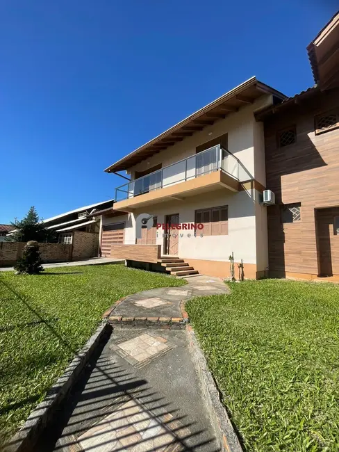 Foto 9 de Casa com 2 quartos para alugar, 167m2 em Centro, Tapes - RS