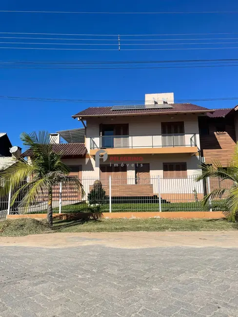 Foto 2 de Casa com 2 quartos para alugar, 167m2 em Centro, Tapes - RS