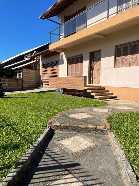 Foto 8 de Casa com 2 quartos para alugar, 167m2 em Centro, Tapes - RS