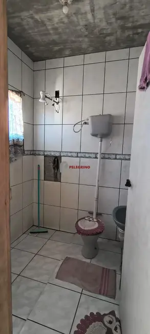 Foto 4 de Casa com 4 quartos à venda, 70m2 em Tapes - RS