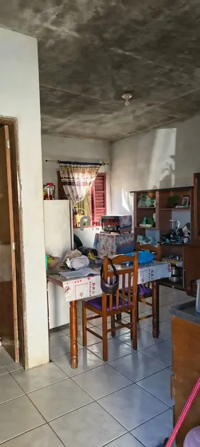Foto 2 de Casa com 4 quartos à venda, 70m2 em Tapes - RS