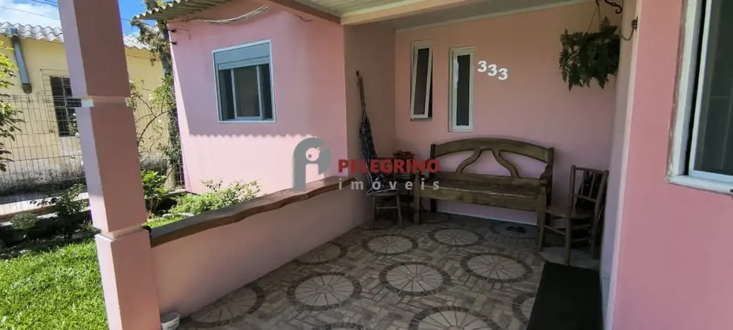 Foto 3 de Casa com 2 quartos à venda, 72m2 em Tapes - RS