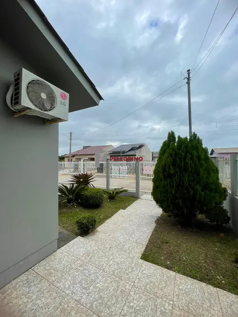 Foto 8 de Casa com 2 quartos à venda, 90m2 em Tapes - RS