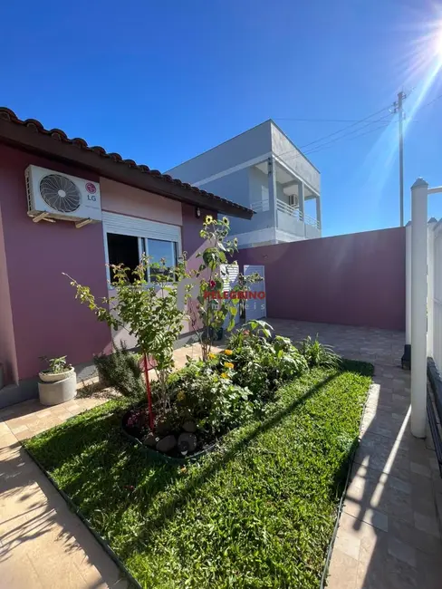Foto 5 de Casa com 3 quartos à venda, 140m2 em Tapes - RS