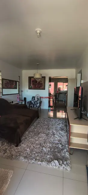 Foto 3 de Casa com 3 quartos à venda, 140m2 em Tapes - RS