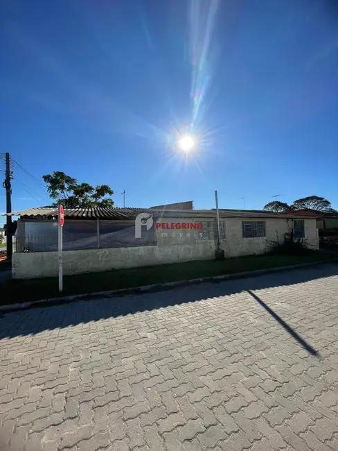 Foto 2 de Casa com 4 quartos à venda, 133m2 em Centro, Tapes - RS