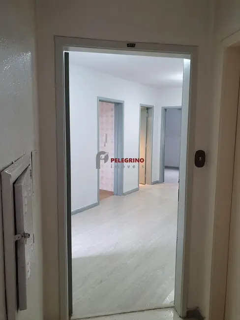 Foto 6 de Apartamento com 1 quarto para alugar, 37m2 em Santana, Porto Alegre - RS