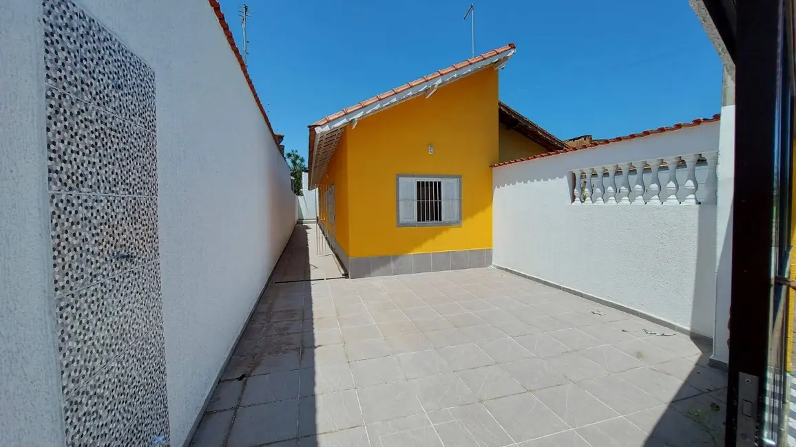 Foto 1 de Casa com 3 quartos à venda, 135m2 em Agenor de Campos, Mongagua - SP