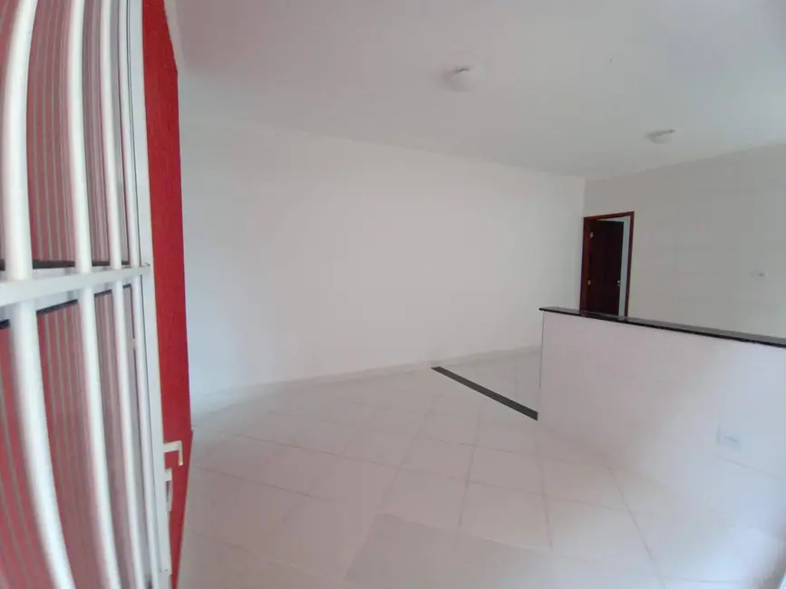 Foto 3 de Casa com 2 quartos à venda, 135m2 em Mongagua - SP