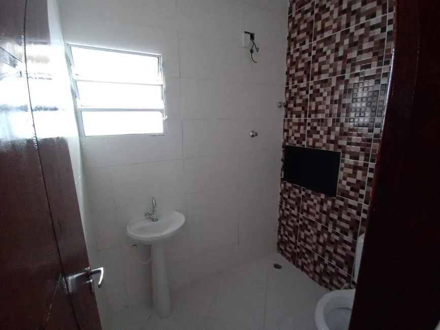 Foto 7 de Casa com 2 quartos à venda, 135m2 em Mongagua - SP